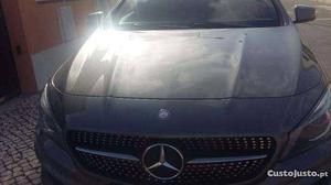 Mercedes-Benz CLA 220 AMG Outubro/15 - à venda - Ligeiros