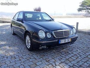 Mercedes-Benz E 270 CDI Elegance Agosto/00 - à venda -