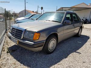 Mercedes-Benz  E Agosto/92 - à venda - Ligeiros