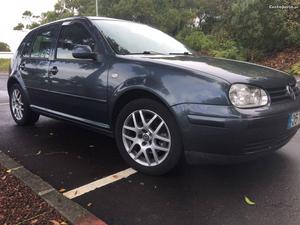 VW Golf 4 tdi 130cv Junho/02 - à venda - Ligeiros