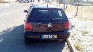 VW Polo 1.0 Muito económico Fevereiro/00 - à venda -