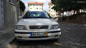 Volvo V Julho/98 - à venda - Ligeiros Passageiros,