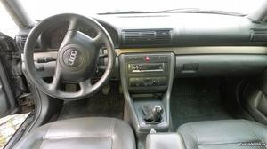 Audi A tdi 110 cv Agosto/99 - à venda - Ligeiros