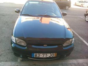 Hyundai Accent  Fevereiro/98 - à venda - Ligeiros