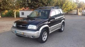 Suzuki Grand Vitara com A/C Dezembro/99 - à venda -