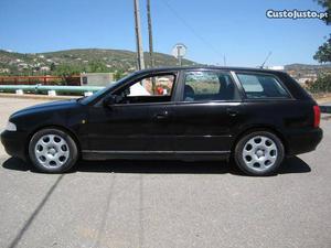 Audi A4 1.9 TDI CARRINHA Junho/98 - à venda - Ligeiros