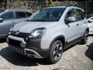 Fiat Panda Cross 1.2 Serie 2 Agosto/17 - à venda - Ligeiros