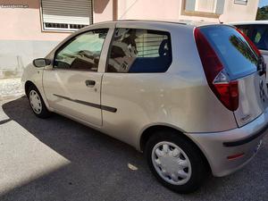 Fiat Punto Multiject Janeiro/04 - à venda - Ligeiros