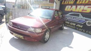 Ford Escort 1.3i Agosto/92 - à venda - Ligeiros