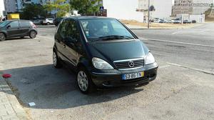 Mercedes-Benz A 140 avantgarde Maio/02 - à venda - Ligeiros