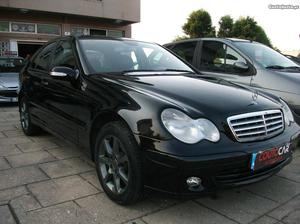 Mercedes-Benz C 200 Cdi,iuc Barato Abril/06 - à venda -