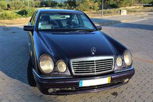 Mercedes-Benz E 300 Avantgarde Maio/98 - à venda - Ligeiros