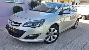 Opel Astra 1.6 cdti 136cv Sports Tourer Agosto/14 - à venda