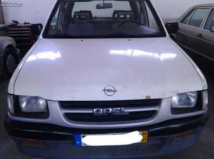 Opel Campo 4x2 dupla 2.5 Turbo Julho/00 - à venda -