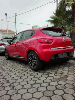 Renault Clio Dinamics Abril/14 - à venda - Ligeiros