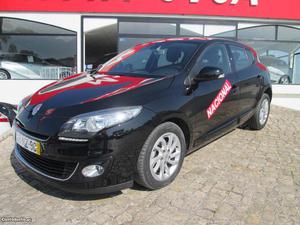 Renault Mégane 1.5 dci dyn ss Agosto/13 - à venda -