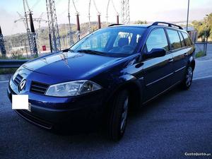 Renault Mégane Break 1.5 dci Outubro/03 - à venda -