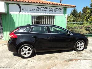 Volvo V D2 Maio/13 - à venda - Ligeiros Passageiros,