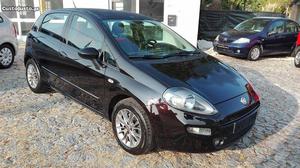 Fiat Punto EVO SportEasy Agosto/12 - à venda - Ligeiros