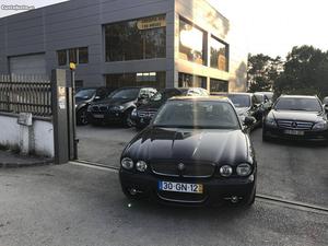 Jaguar Série XJ 2.7 d v6 Setembro/08 - à venda - Ligeiros