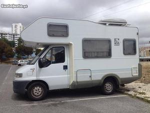 Knaus 2.8 TDi 123cv (also rent) Fevereiro/00 - à venda -