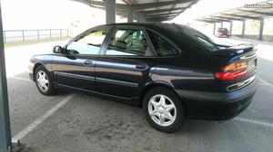 Renault Laguna  km de garagem Dezembro/98 - à venda -
