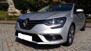 Renault Mégane 1.5 DCI BOSE KM Agosto/16 - à venda -