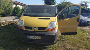 Renault Trafic 100cv Agosto/02 - à venda - Comerciais /