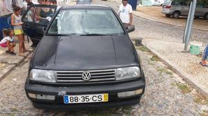 VW Vento 5 lugares Junho/93 - à venda - Ligeiros