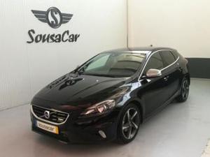 Volvo V D2 R-Design Momentum