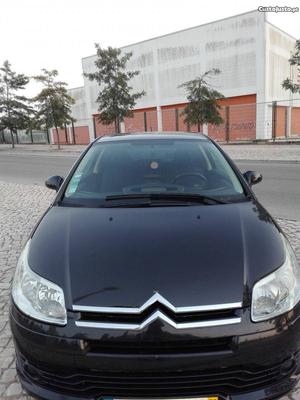 Citroën C4 Coupé 1.6hdi 2 Lug. Outubro/06 - à venda -