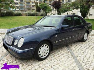 Mercedes-Benz E  Junho/96 - à venda - Ligeiros