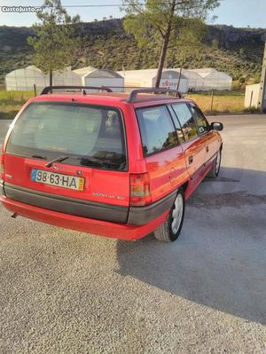 Opel Astra 16v,com AC Julho/96 - à venda - Ligeiros