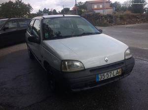 Renault Clio 1.9D Abril/98 - à venda - Comerciais / Van,
