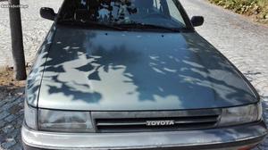 Toyota Carina Cinco portas Setembro/92 - à venda - Ligeiros