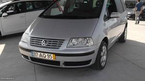 VW Sharan 1.9 tdi Agosto/01 - à venda - Ligeiros