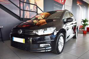 VW Touran 2.0TDI CONF. 150CV Fevereiro/16 - à venda -