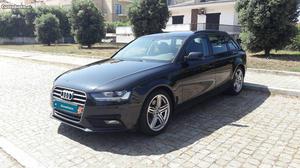 Audi A4 Avant Junho/12 - à venda - Ligeiros Passageiros,