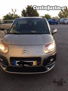 Citroën C3 Picasso Exclusive Maio/10 - à venda -