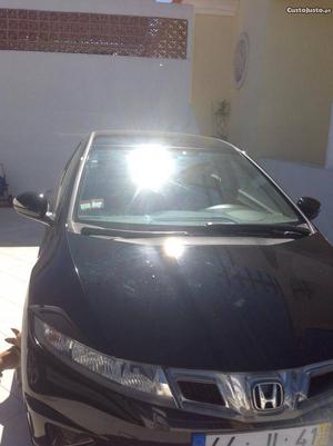 Honda Civic Comfort 1.4 Junho/10 - à venda - Ligeiros