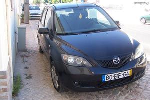 Mazda 2 carriha Fevereiro/06 - à venda - Ligeiros