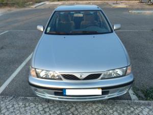 Nissan Almera v SLX Julho/98 - à venda - Ligeiros