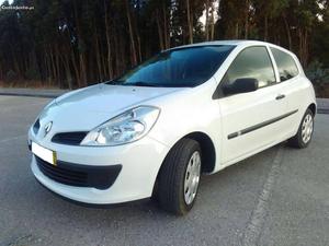 Renault Clio (estado Novo) Abril/04 - à venda - Comerciais