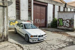 BMW 318 Pack M +Extras Agosto/96 - à venda - Ligeiros