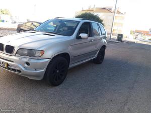 BMW X5 3.0 Maio/05 - à venda - Ligeiros Passageiros,