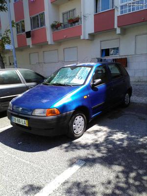 Fiat Punto 55 Abril/98 - à venda - Ligeiros Passageiros,