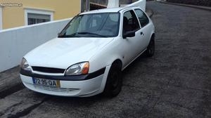 Ford Fiesta 1.8 Julho/00 - à venda - Comerciais / Van,