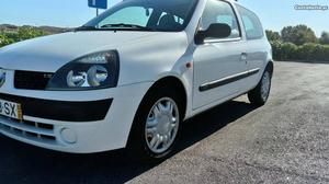 Renault Clio 1.5 DCI Janeiro/02 - à venda - Comerciais /