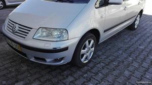 VW Sharan 1.9 Tdi 130cv  Janeiro/03 - à venda -