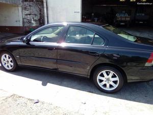 Volvo S D D5 Maio/02 - à venda - Ligeiros